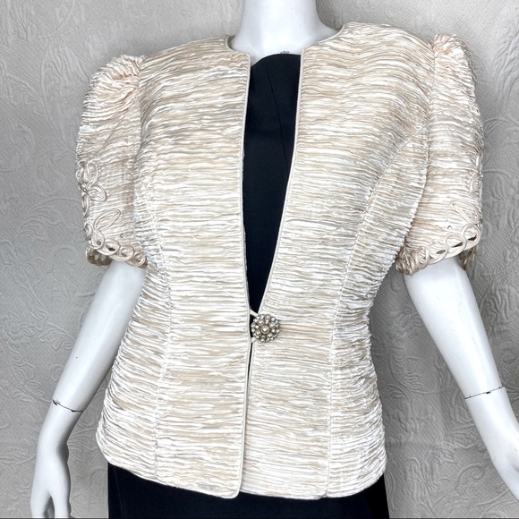 Vintage ILGWU Karen Lawrence by Matthew Fortuny Pleat Formal Jacket - Picture 2 of 14